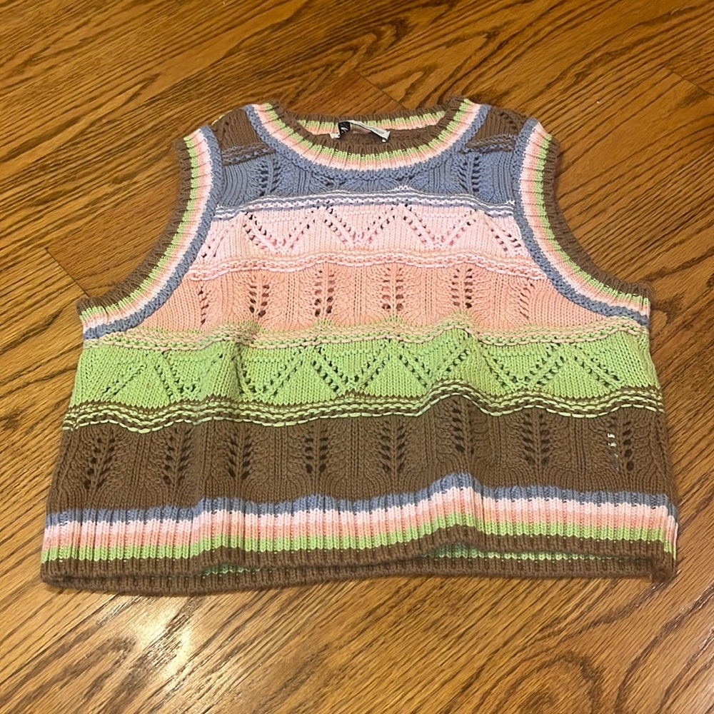 Zara Woman’s Sweater Vest Size US M